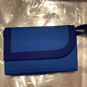 Rothy’s Lazuli Belt bag NWOT